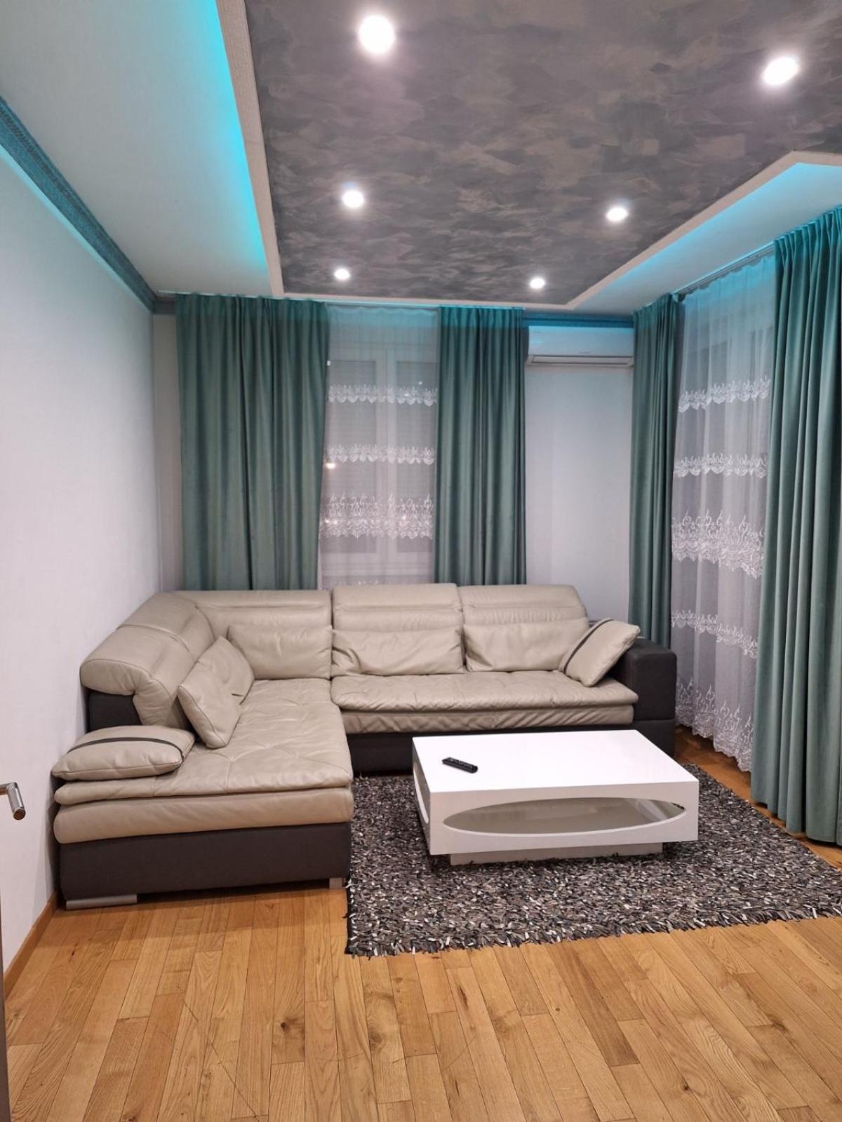Elegantna Oaza Apartment Banyaluka Dış mekan fotoğraf