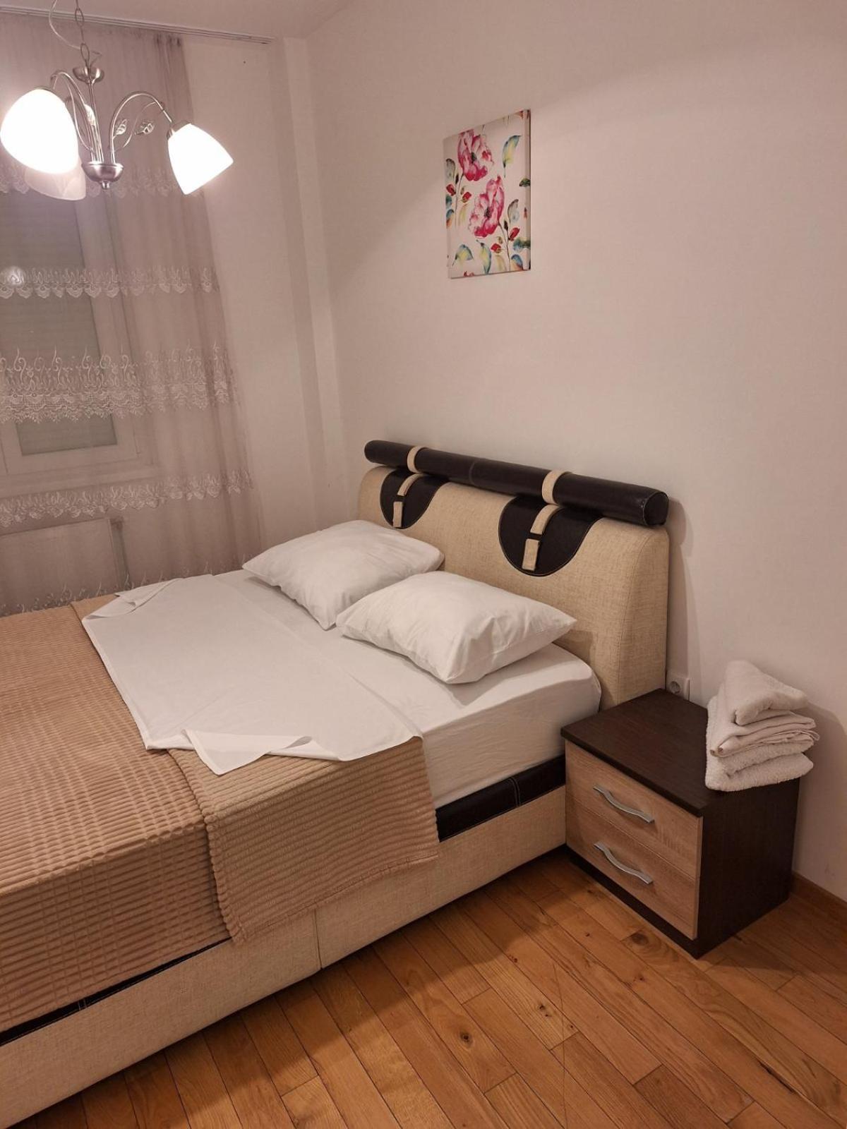 Elegantna Oaza Apartment Banyaluka Dış mekan fotoğraf