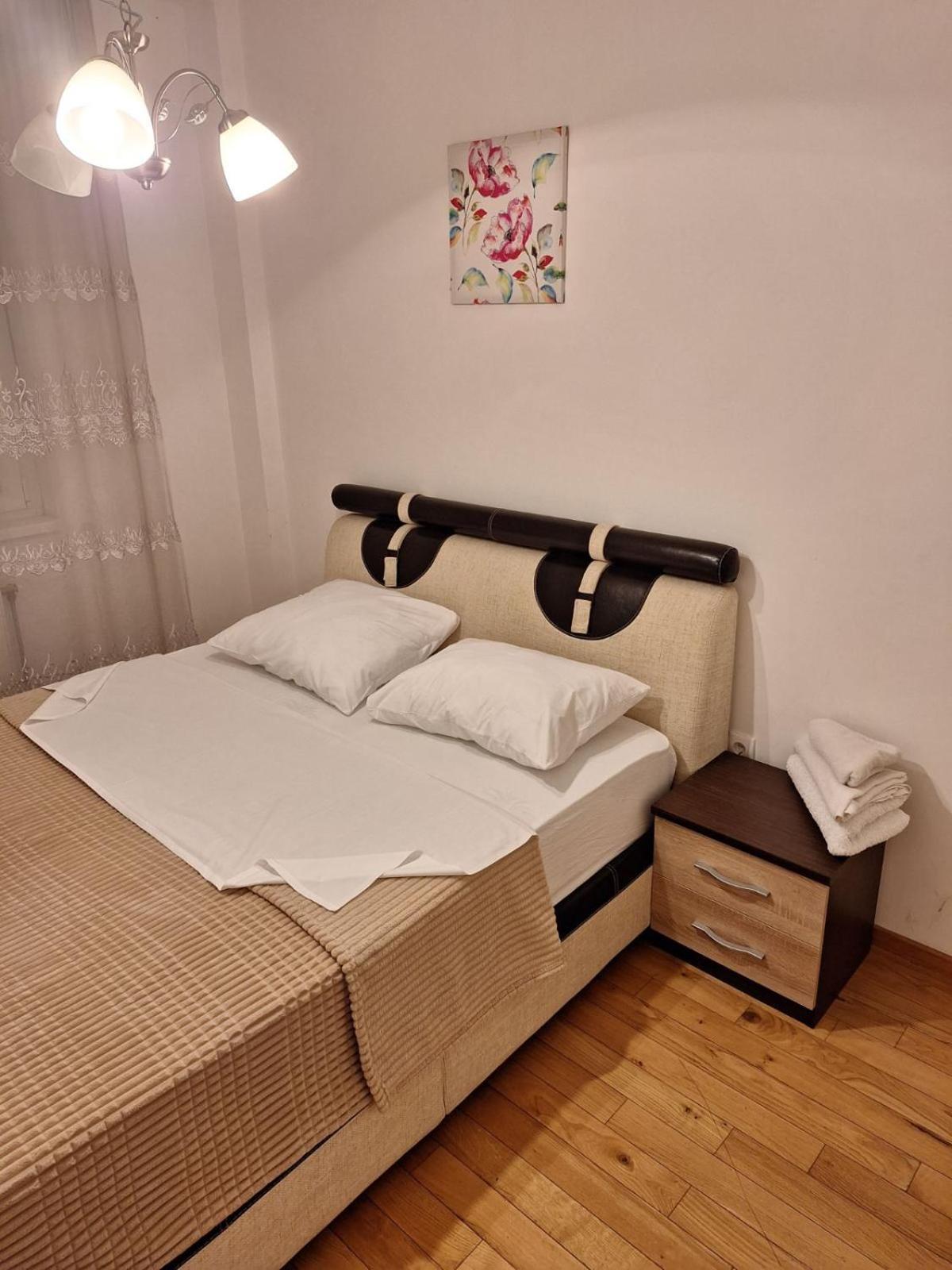 Elegantna Oaza Apartment Banyaluka Dış mekan fotoğraf